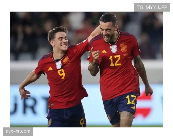 欧洲杯预选赛精彩回放：状态回暖球员轰出世界波，引爆球迷欢呼