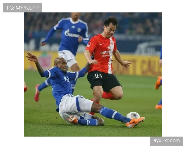 沙尔克04逼抢体系显成效，全新战术助力球队竞争力稳步提升